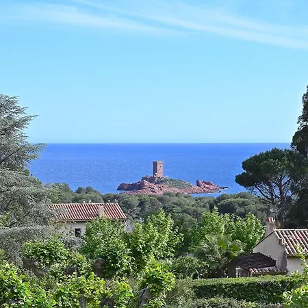 Apartment Village Cap Esterel - L'esquinade-95 By Interhome *