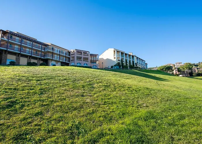 L'esquinade - G3 122 By Interhome * Saint-Raphaël