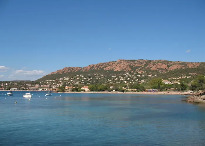 L'esquinade - G3 122 By Interhome *