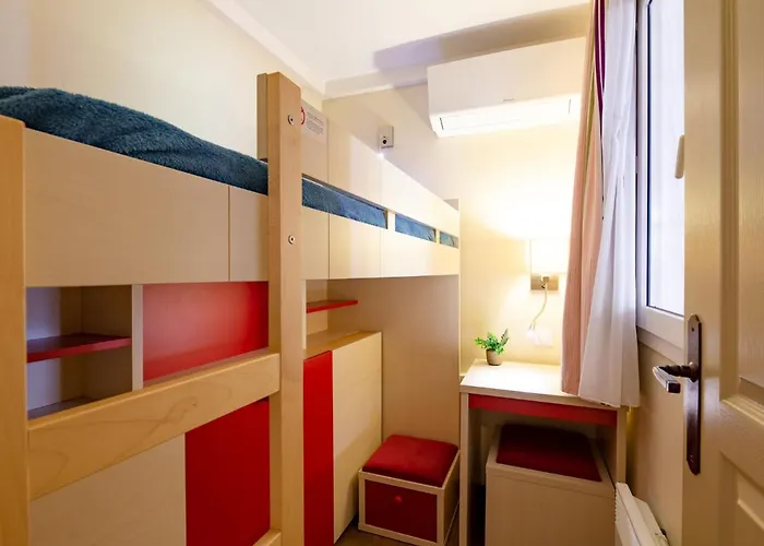 L'esquinade - G3 122 By Interhome Saint-Raphaël